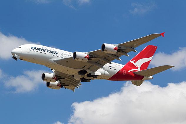 La aerolínea australiana Qantas: no plásticos de uno solo uso. Viaje sostenible Lonely Planet