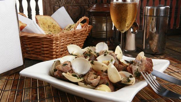 El Alentejo, Portugal, cocina tradicional © REDAV / Shutterstock