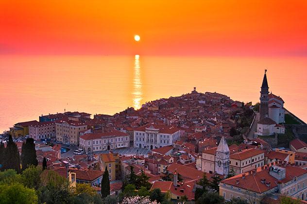 Eslovenia: puesta de sol en Piran