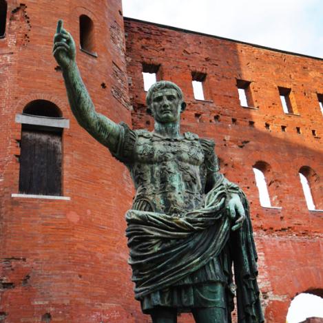 La Porta Palatina.
