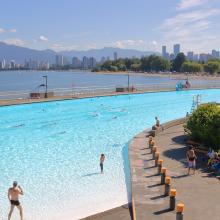 Kitsilano Pool, piscina urbana de Vancouver, Canadá