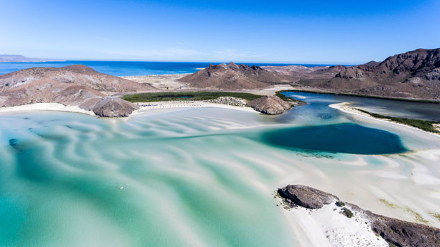 Vista aérea de la playa de Balandra, Baja California Sur. ©Leonardo Gonzalez/Shutterstock