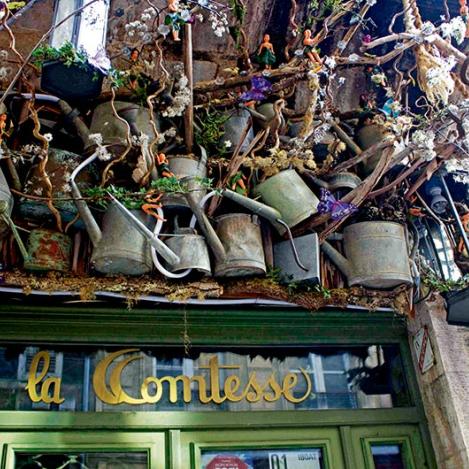 La Comtesse, Burdeos