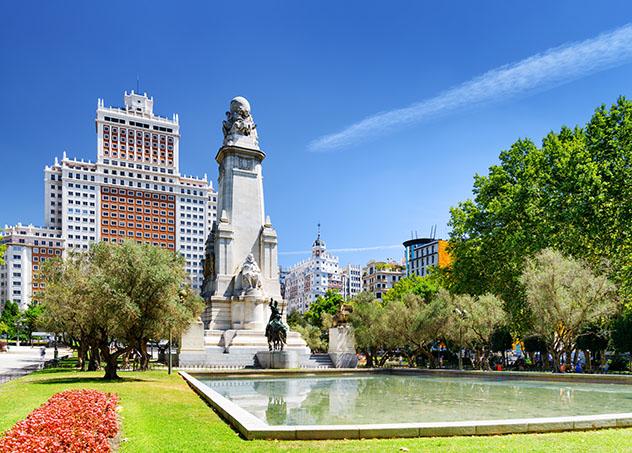 Plaza de España, Madrid, España © Efired / Shutterstock