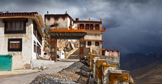 Entrada al Ki Gompa, Spiti, India © O