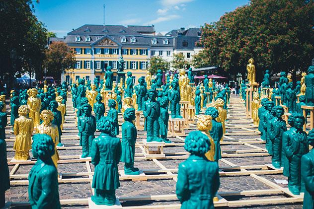 Esculturas que representan a Beethoven, obra de Ottmar Hoerl, Bonn, Alemania
