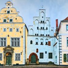 Edificios medievales en Riga, Estonia