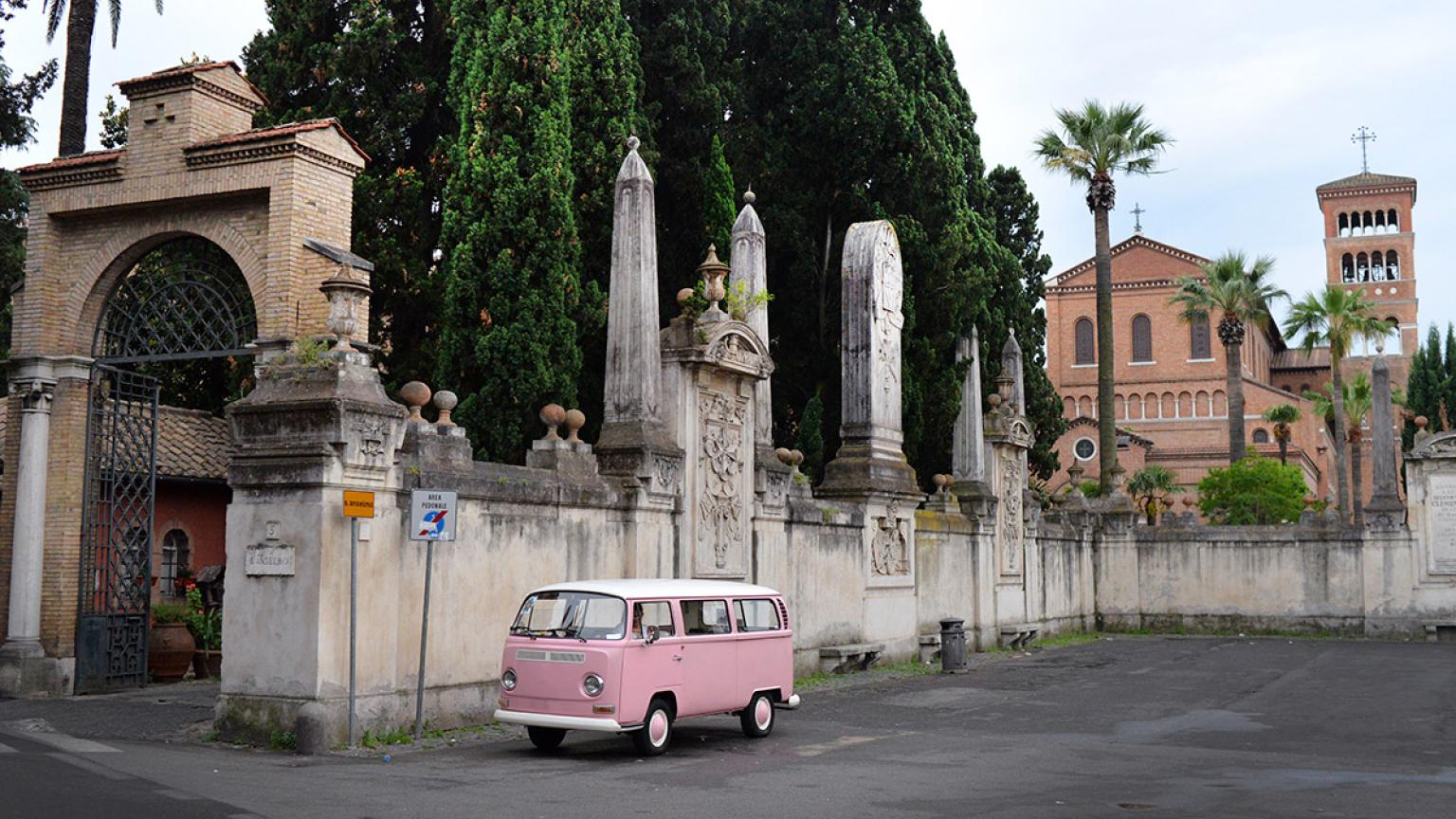 Furgoneta en Roma, una de las paradas del ‘Grand Tour’ de Italia