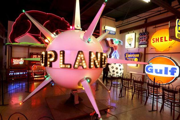 El American Sign Museum es uno de los puntos de interés más sorprendentes de Cincinnati, EE UU © The Enquirer / Liz Dufour