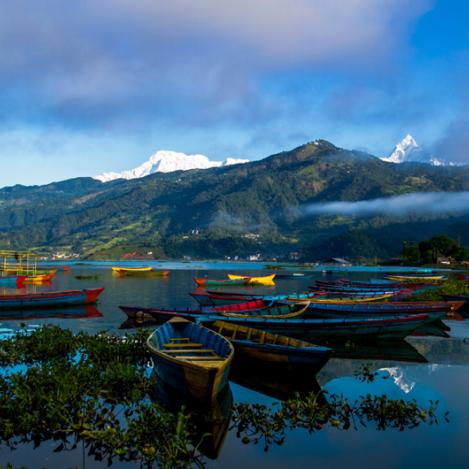 Vistas desde Pokhara, Phewa Tal, Nepal