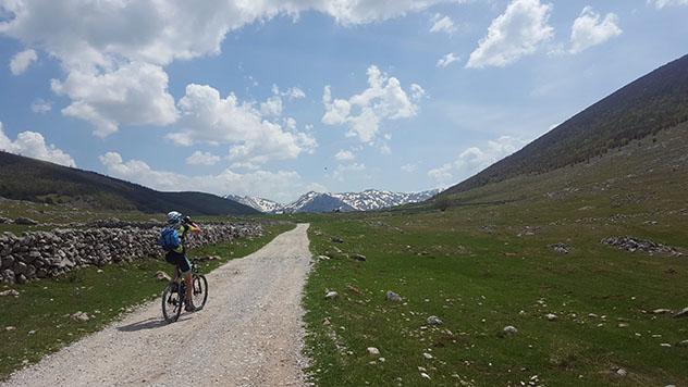 Rutas en bicicleta de montaña por Bosnia y Herzegovina © ajdintorlo48 / Shuttesrtock