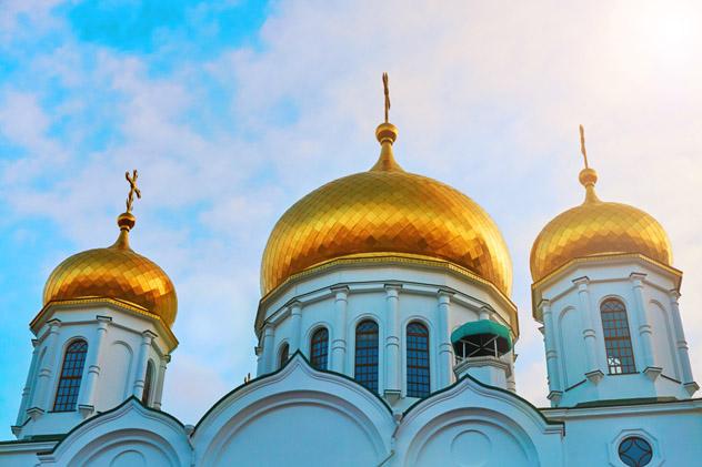 Catedral de la Natividad de la Santísima Virgen María, Rostov del Don, Rusia © kolt duo / Shutterstock