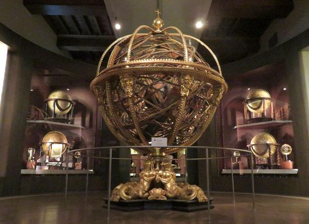 Esfera armilar, Museo Galileo, Florencia, Italia © Dage - Looking For Europe / Flickr