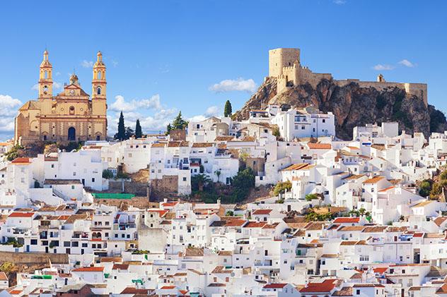 Olvera, Cádiz, pueblo blanco de Andalucía, España
