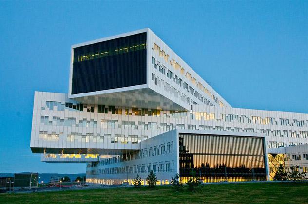 La premiada sede de Statoil es de todo menos aburrida, Oslo, Noruega © Trond Jølson / www.visitoslo.com