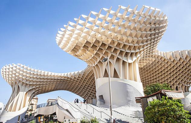 El ingenio sevillano bautizó al Metrosol Parasol, esta vanguardista estructura, como 