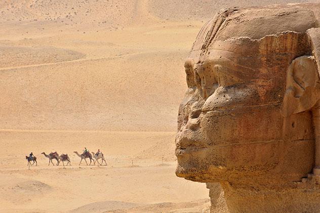 Las damas de Oriente y Las reinas de África, dos libros para viajar como una aristócrata