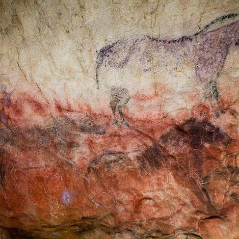 Pinturas rupestres de lPanel Principal de la Cueva Tito Bustillo, Asturias, España