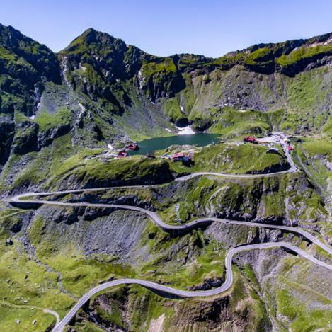 Conducir por la Transfăgărăşan, Rumanía