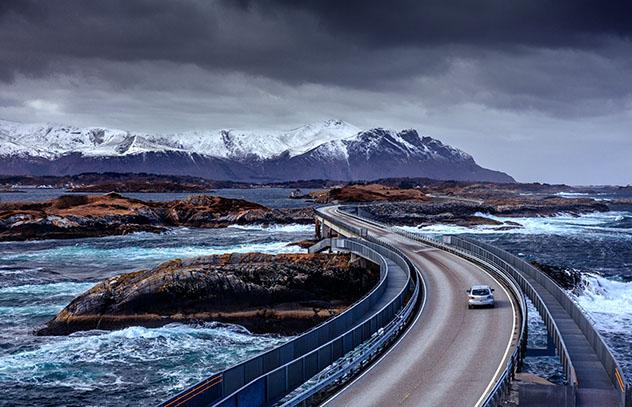 Viajar por carretera: Atlantic Ocean Road, Noruega. Viaje sostenible Lonely Planet