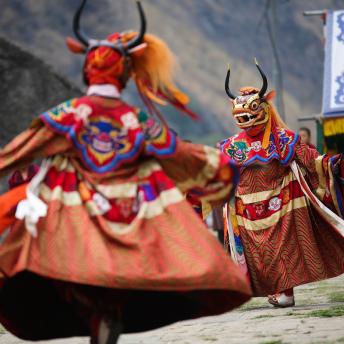 'Tsechu', baile tradicional, Bután