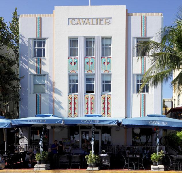 Cavalier Hotel, South Beach, Miami, Florida, EE UU © Felix Mizioznikov / Shutterstock