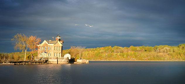 Saugerties Lighthouse, río Hudson, Catskills, Nueva York, costa este, EE UU © www.saugertieslighthouse.com