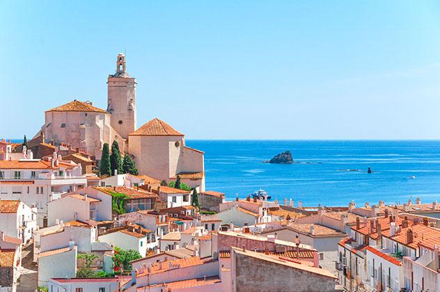 Cadaqués, pueblo de costa de Girona, Cataluña, España