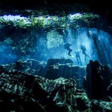 Cenote Chac-Mool, México