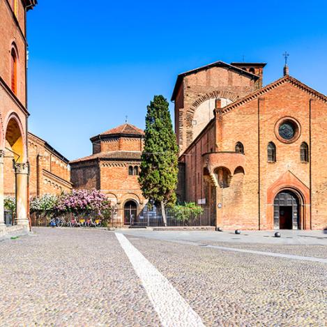 Santo Stefano, piazza Santo Stefano, Bolonia, Italia