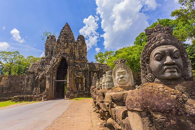Templo Angkor Thom, Angkor, Siem Reap, Camboya © rujithai / Shutterstock