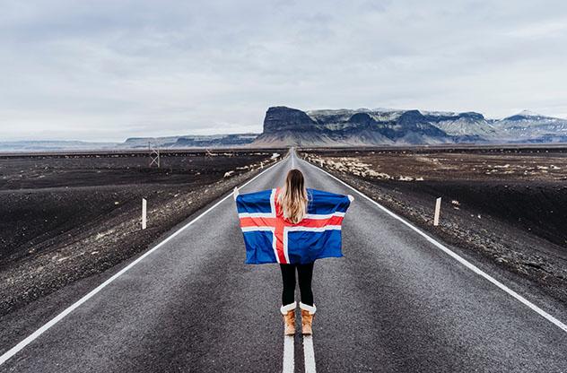 Crónicas de Islandia, un libro para descubrir un país-milagro