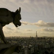 Una de las gárgolas de Notre Dame, París, Francia