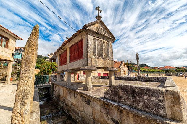 Combarro, pueblo de costa de Pontevedra, Galicia, España
