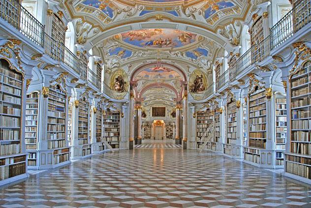 Biblioteca del Monasterio Benedictino de Admont, Austria © www.stiftadmont.at