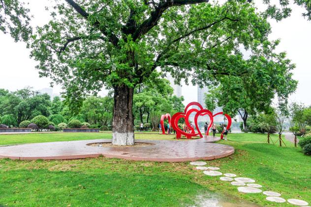 Zona de ocio en la montaña Yuelu, Changsha, Húnán, China © HelloRF Zcool / Shutterstock