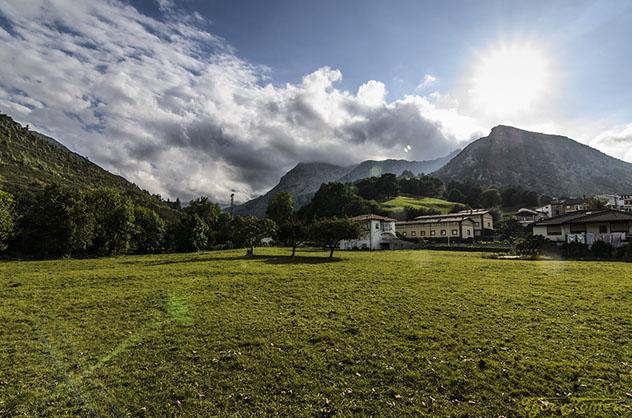 Paisaje del Valle de Ansón, Cantabria, España