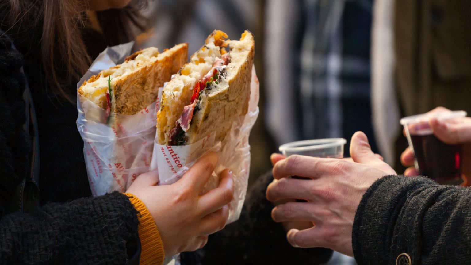 'Schiacciata', gastronomía de All'Antico Vinaio, Florencia, Italia