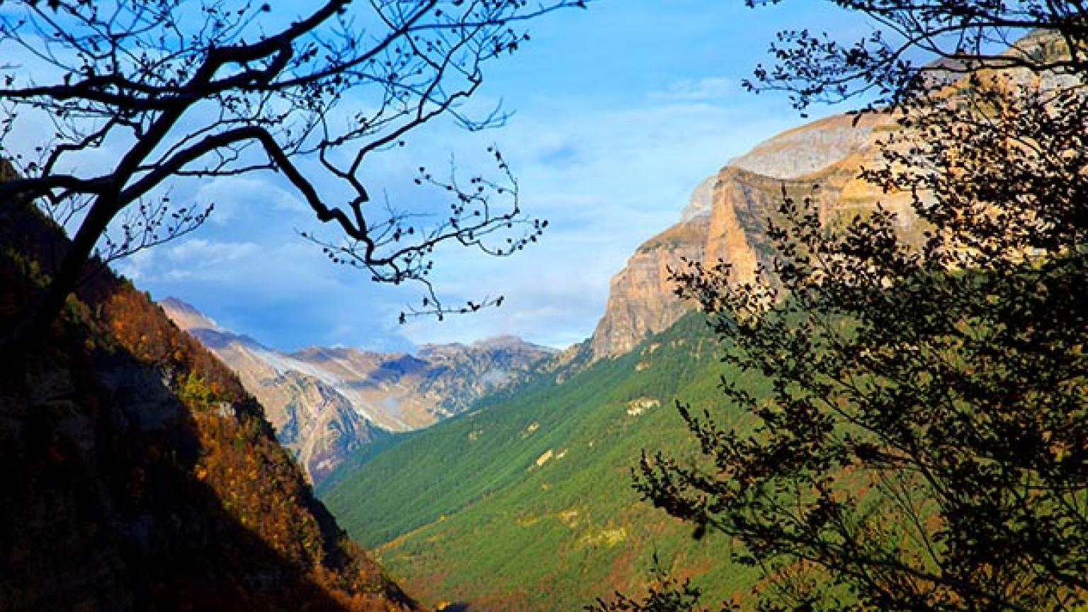 La Faja de las Flores, en Ordesa, Aragón, España
