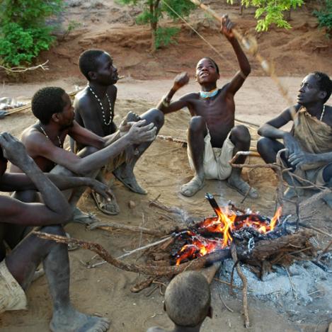 Grupo de la tribu Hadzabe, Tanzania