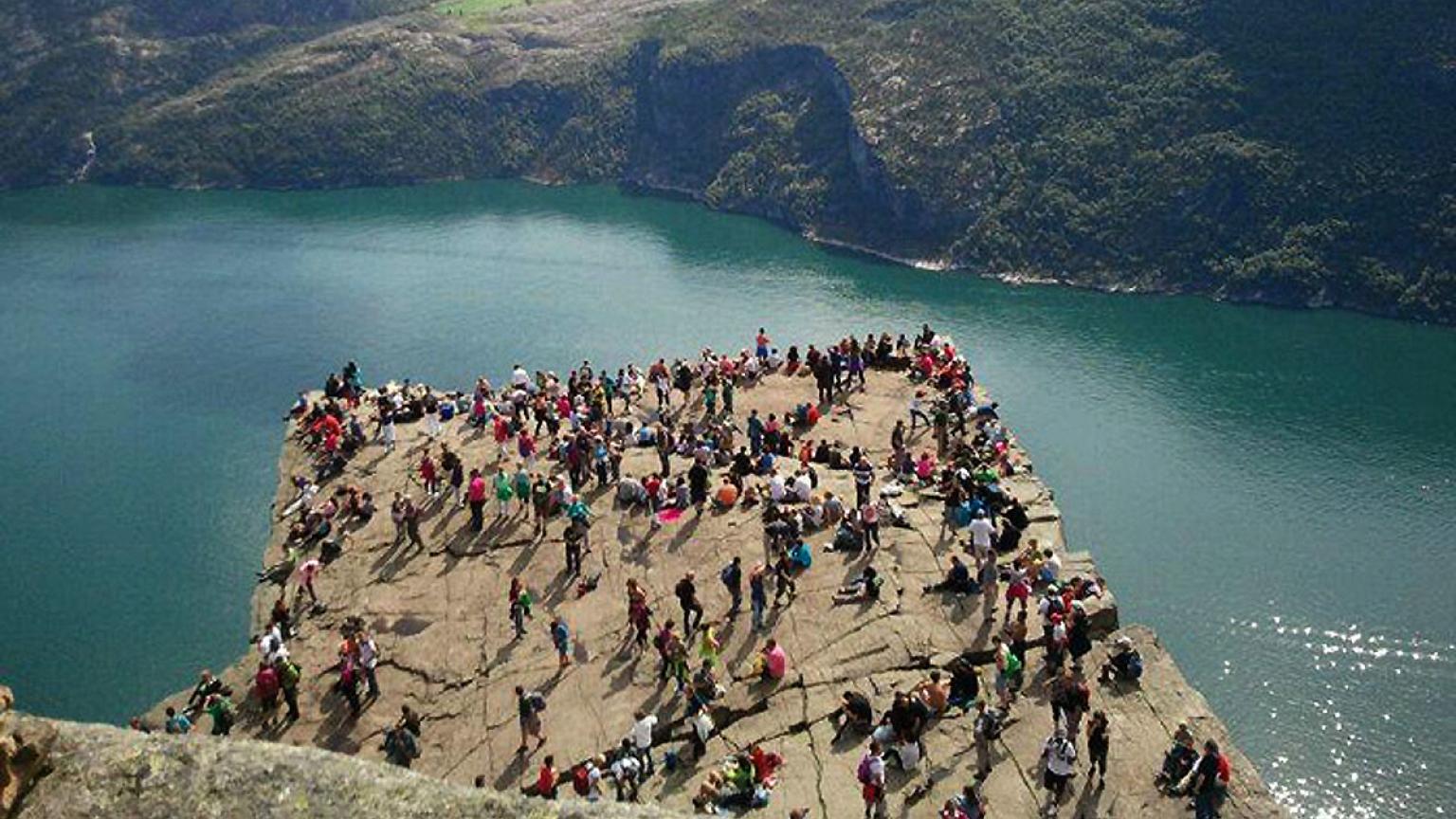 Songesand, Noruega