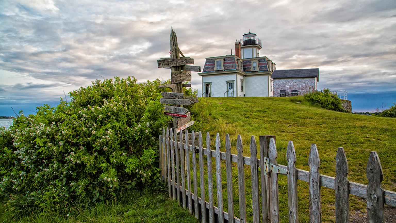 El faro de Rose Island en Newport