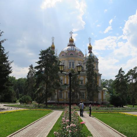 Catedral de Almaty, Kazajistán