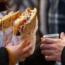 'Schiacciata', gastronomía de All'Antico Vinaio, Florencia, Italia