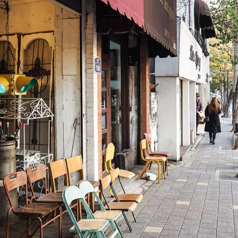 Calle de Itaewon, barrio de Itaewon y Yongsan-gu, Seúl, Corea del Sur