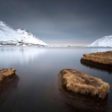 El espectacular y bello Siglufjörður es solo uno de los atractivos de la ruta por la Ruta de la Costa Ártica en Islandia