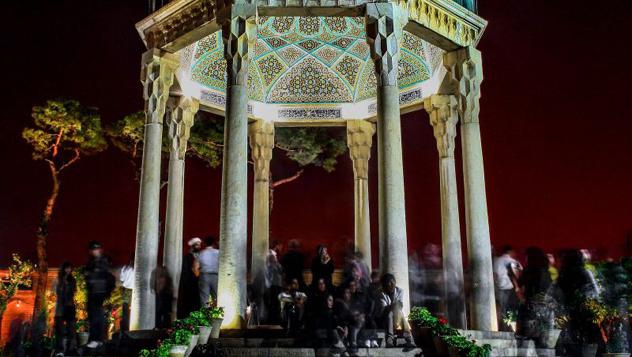  Tumba de Hafez, Shiraz, Irán © Herre van der Wal / Lonely Planet