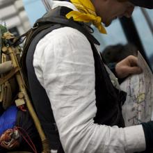 Viajero con mochila