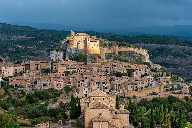 Alquézar, Huesca, pueblo del interior de Aragón, España