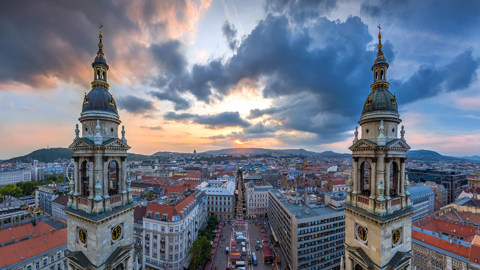 Vistas de Budapest desde una terraza, Hungría
